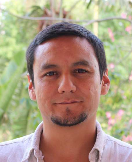Alex_Santillán